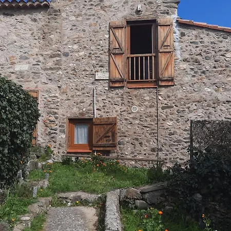 Le Du Holiday home *